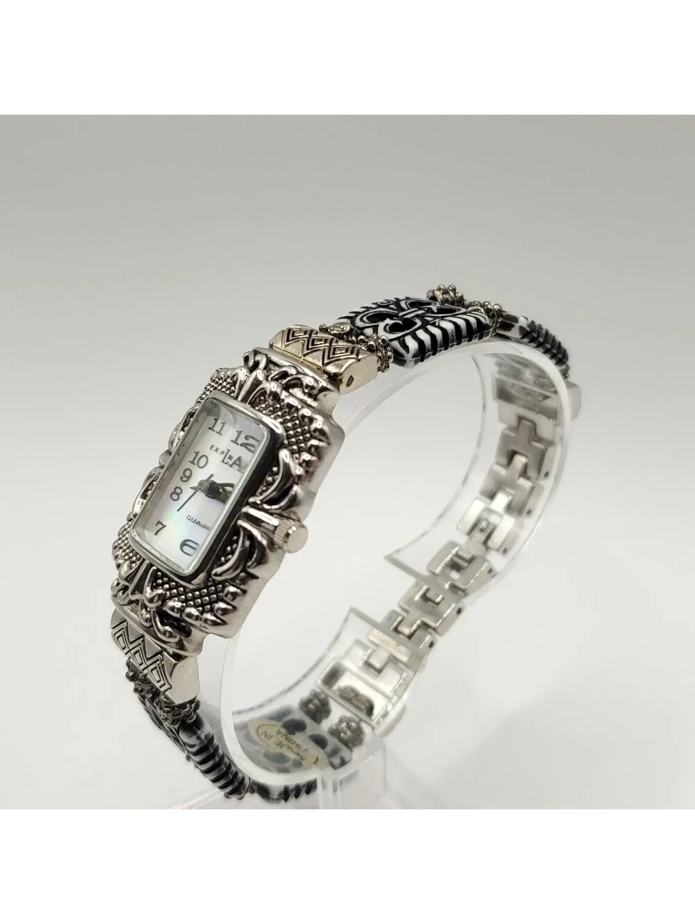 LA Express Watch Women Silver Tone MOP Dial Decorative Band New Battery 23mm